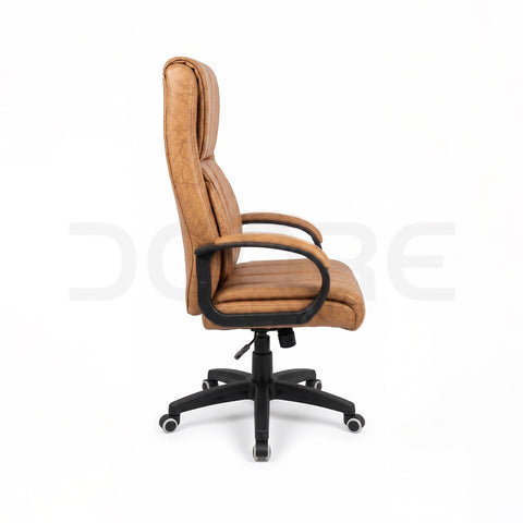 High-Back Ergonomic Office Chair in Tan Textured Leather - DCORE