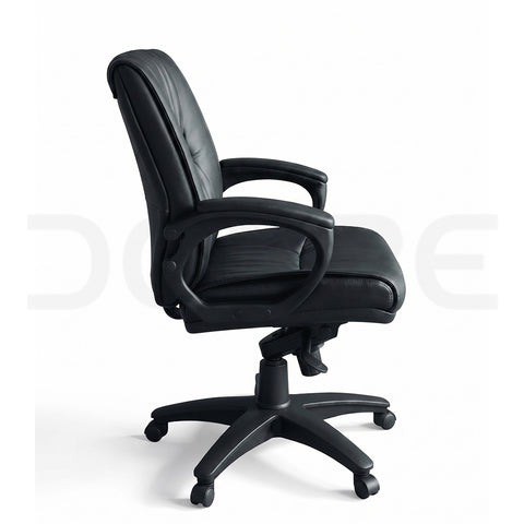The Sterling Manager Chair - DCORE
